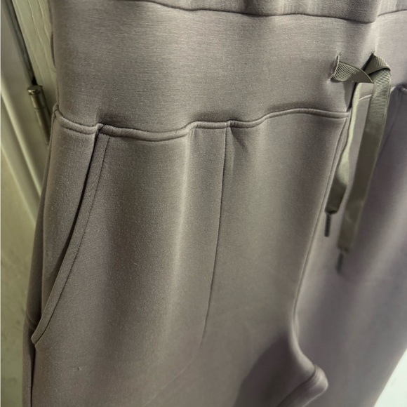 SPANX Air essentials Taupe Sleeveless Jumpsuit - Picture 5 of 11